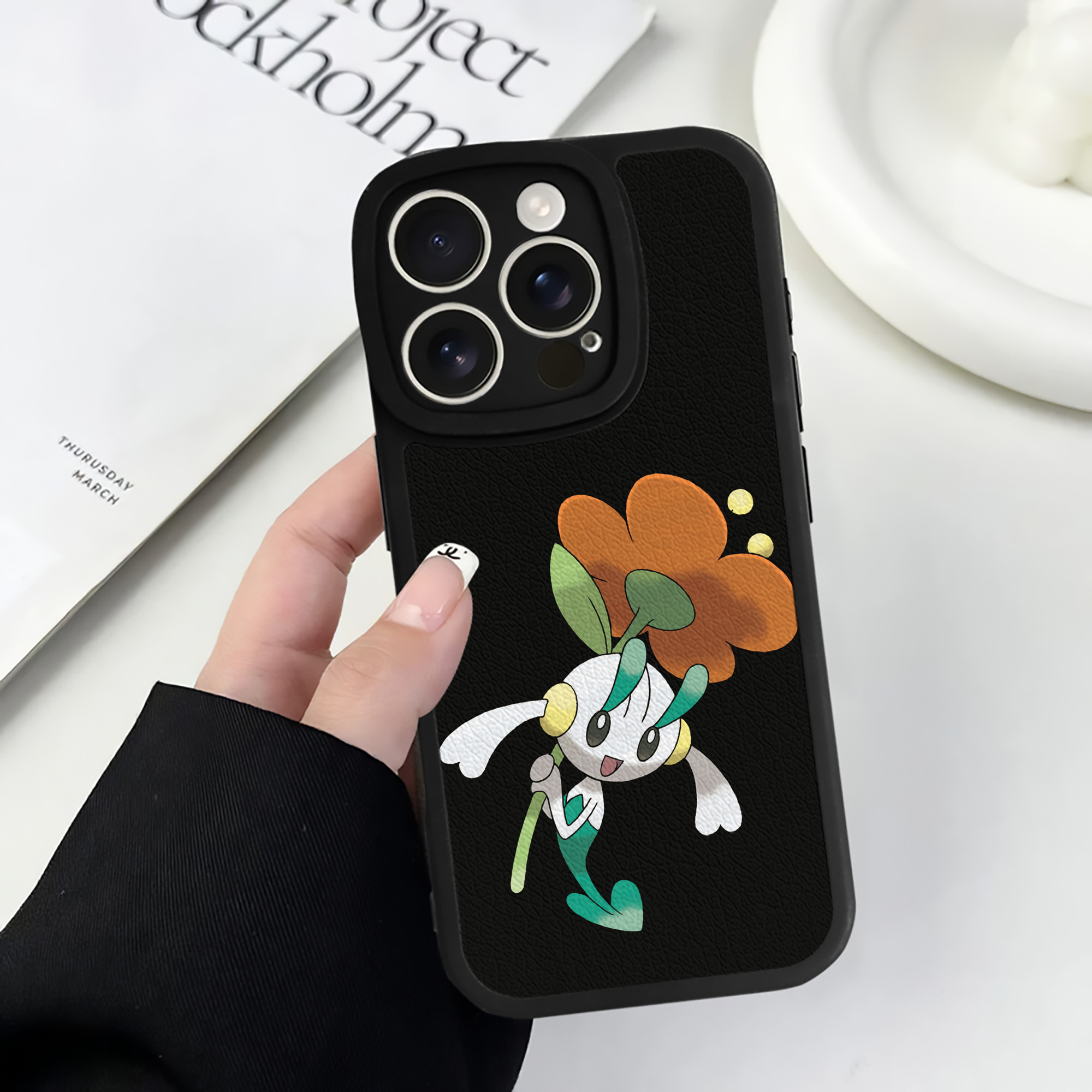 （画像用） ポケットモンスター Pokémon 【iPhone 16シリーズ対応】シリコンスマホケース（レザー調） 材質：シリコン